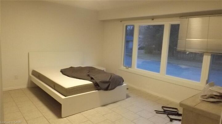 Property Photo:  68 Austin Drive  ON N2L 3Y4 