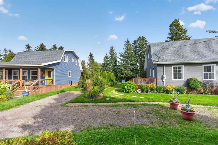 Property Photo:  105 Forest Hills Lane  PE C0A 1N0 