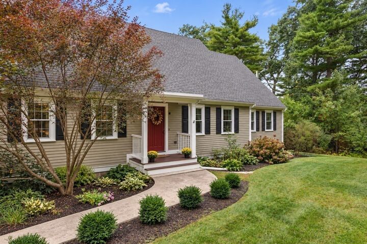 Property Photo: 22R Pilgrim Way MA 02032
