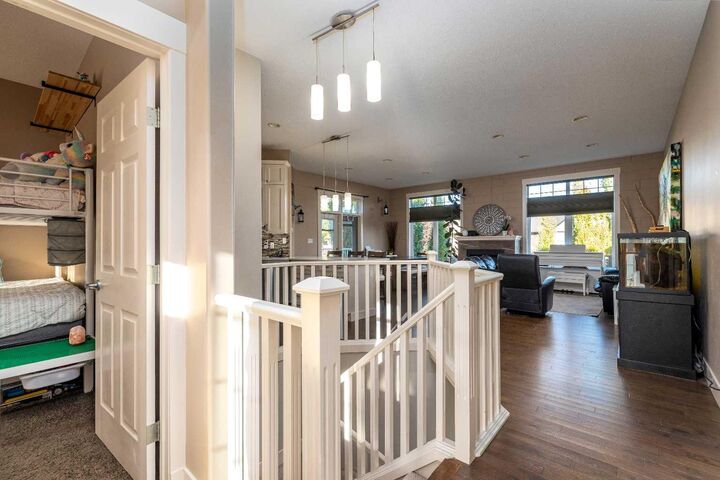 Property Photo:  5614 21 Street Close  AB T9V 3N2 