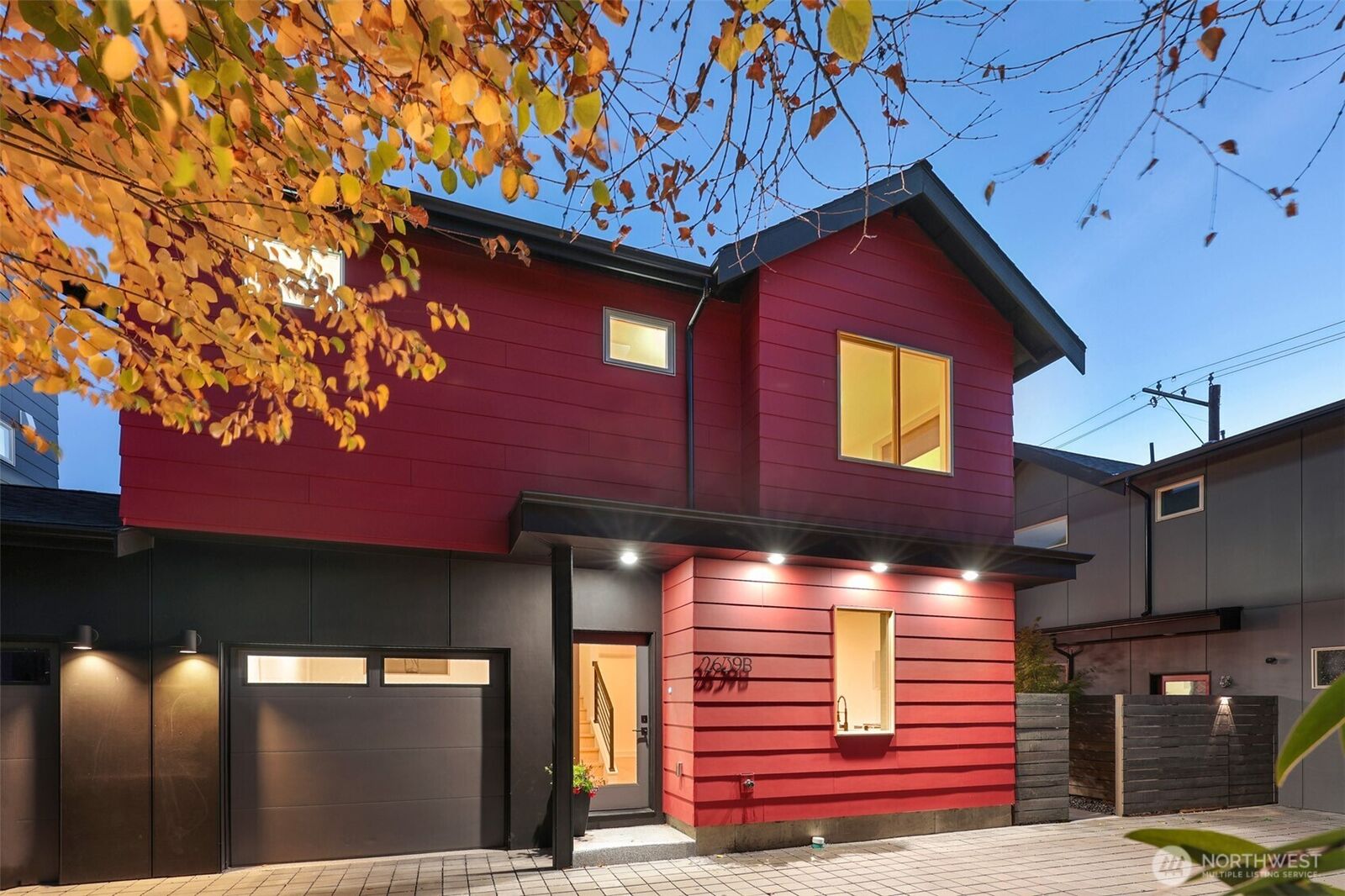 Property Photo: 2639 41st Avenue SW B WA 98116