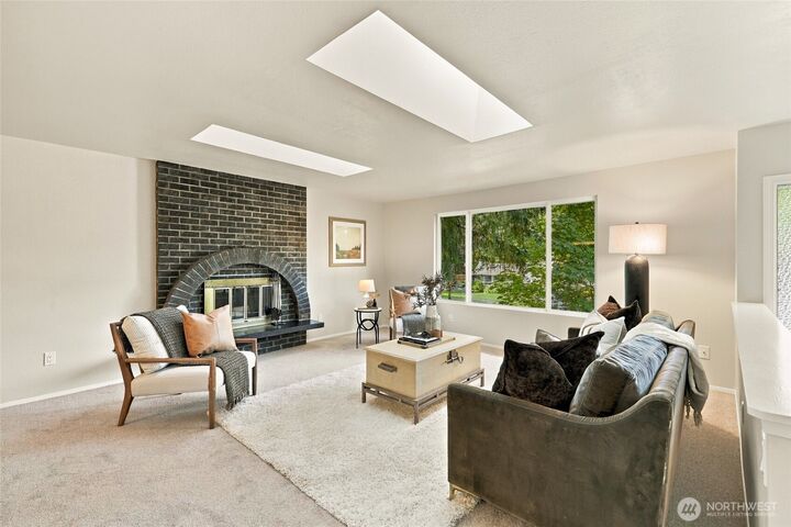 Property Photo: 13544 127th Avenue NE WA 98034