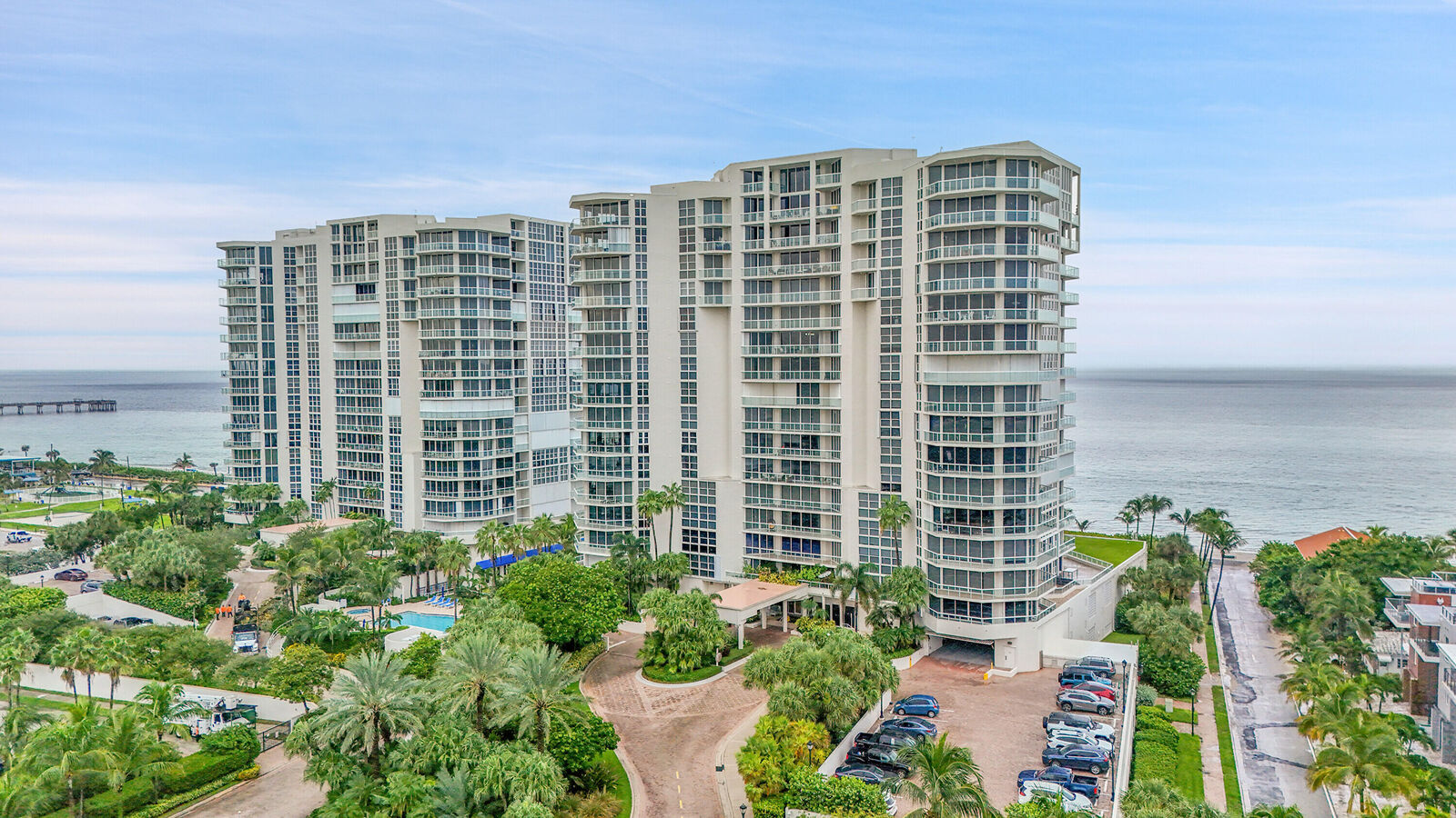 Property Photo:  6001 N Ocean Drive 503  FL 33019 