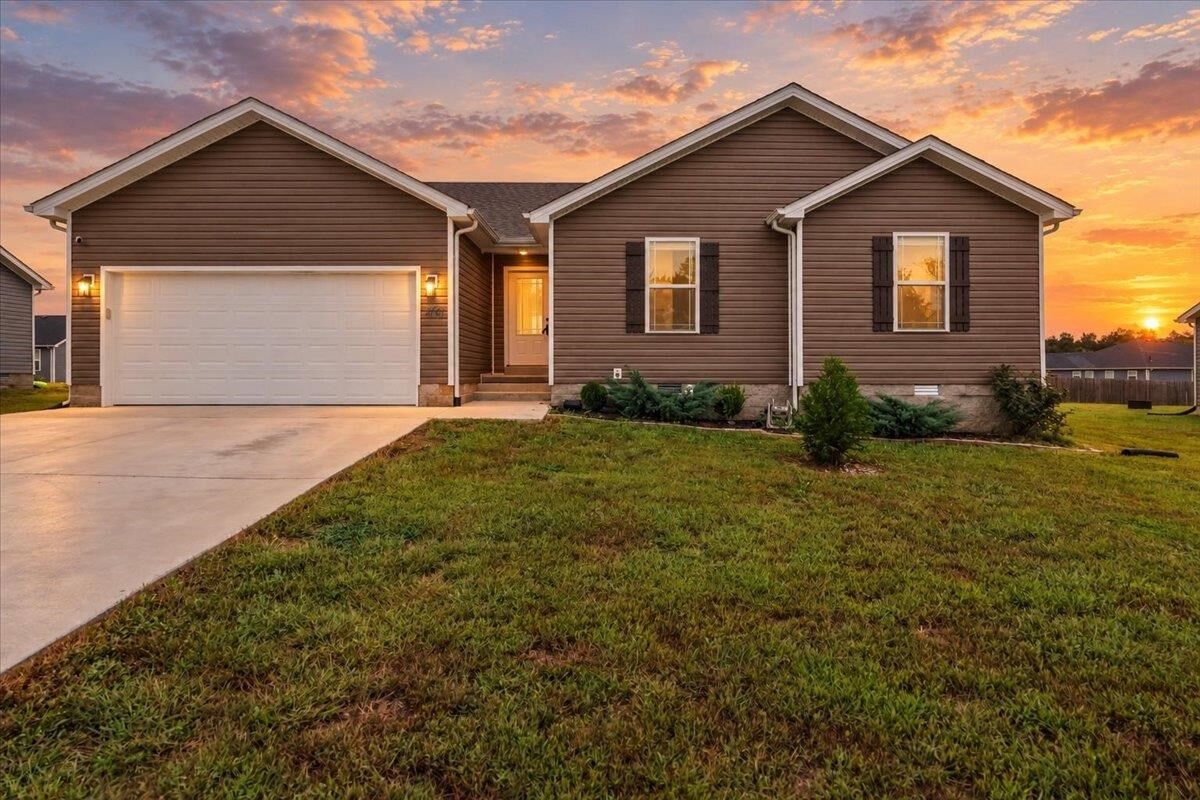 Property Photo: 460 Lansing Lane KY 42101