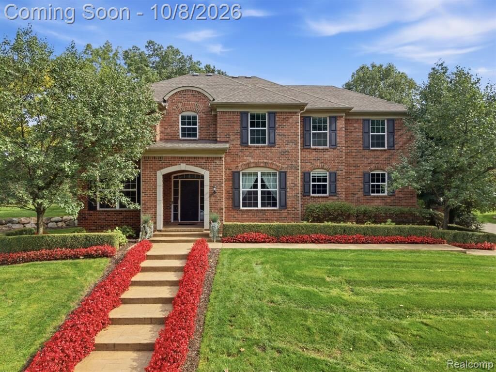 Property Photo:  319 Greenan Lane  MI 48362 