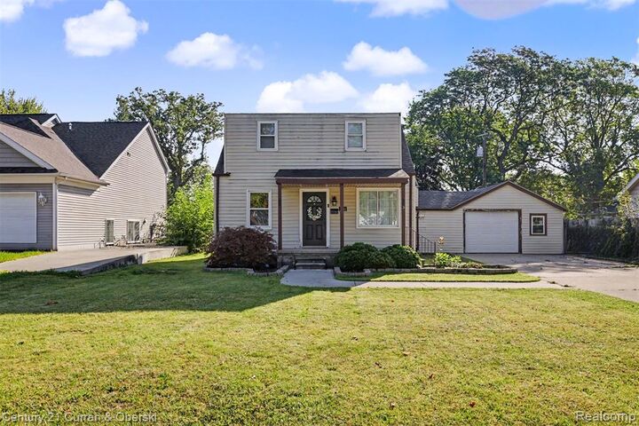 Property Photo:  3131 Lafayette Drive  MI 48183 