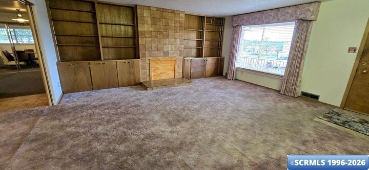 Property Photo:  401 E 18th Street  NM 88061 