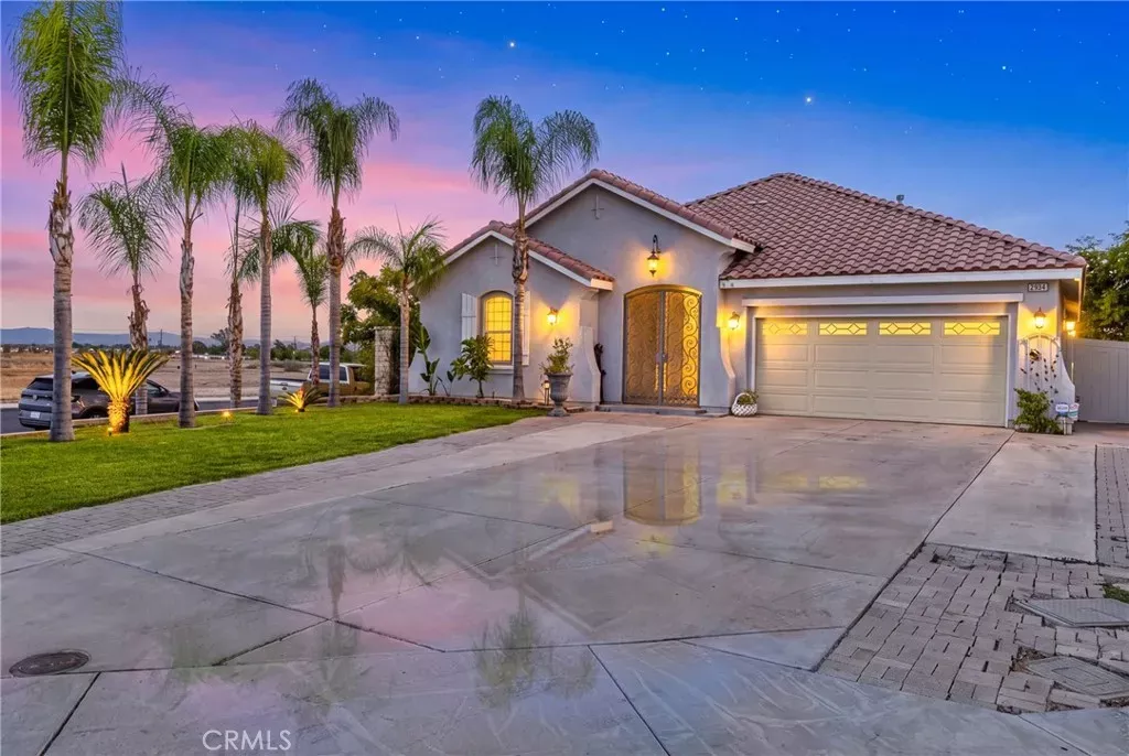 Property Photo:  2934 Egret Circle  CA 92571 