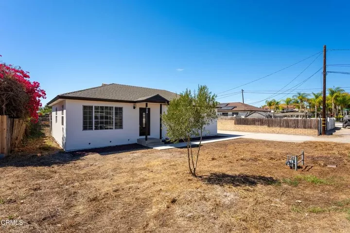 Property Photo:  532 Orange Drive  CA 93036 