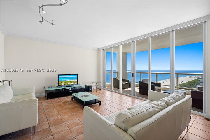 Property Photo:  4201 Collins Ave 1501  FL 33140 