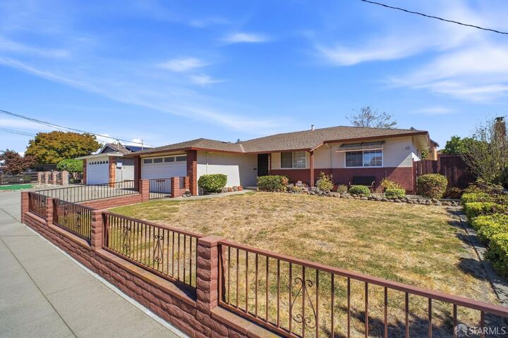 Property Photo:  28054 Bunting Street  CA 94545 