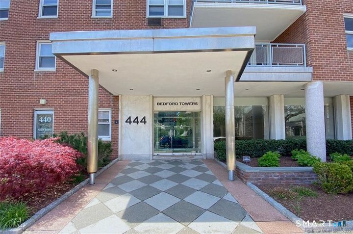 Property Photo: 444 Bedford Street 7M CT 06901