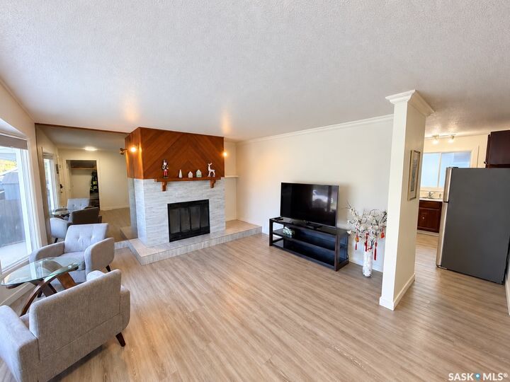 Property Photo:  1535 Laura Avenue  SK S7N 2R8 