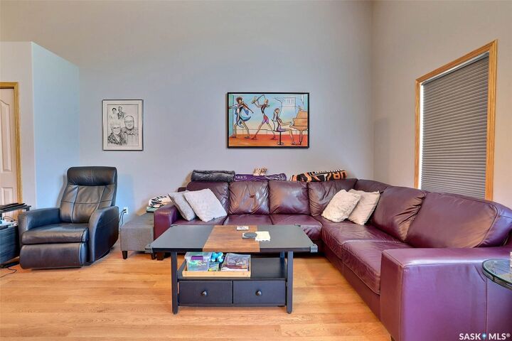 Property Photo:  276 Mount Royal Place  SK S4T 7X9 