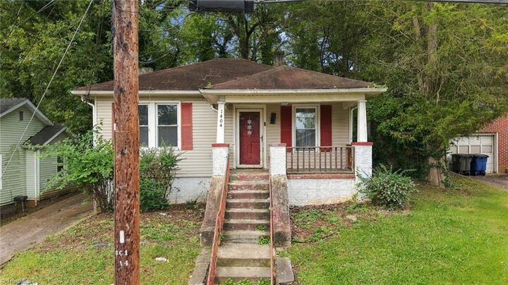 Property Photo: 1404 Gholson Avenue NC 27107