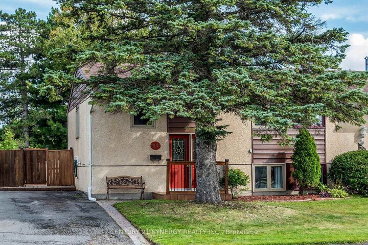 Property Photo:  68 Sheldrake Drive  ON K2L 1S8 