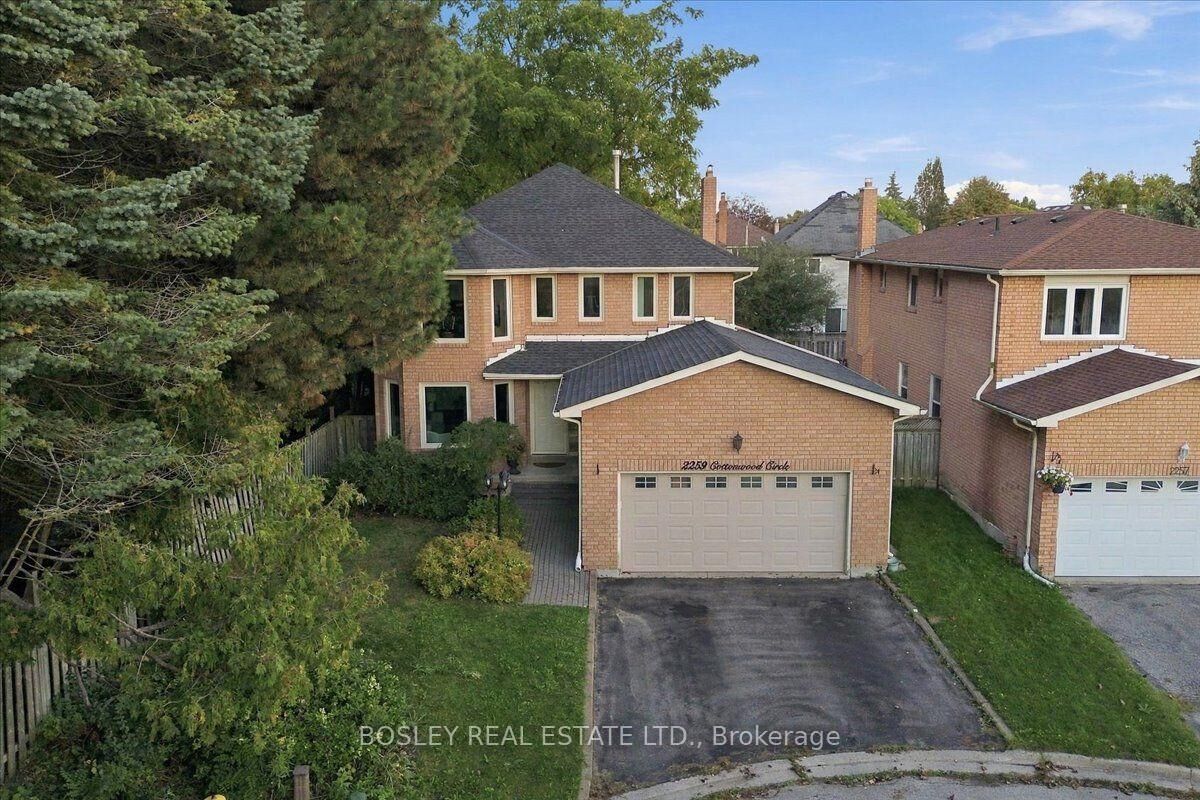 Property Photo:  2259 Cottonwood Circle  ON L1X 2P9 