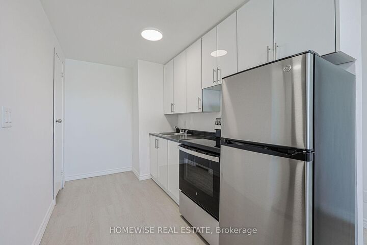 Property Photo:  2204 Dufferin Street 107  ON M6E 3R8 