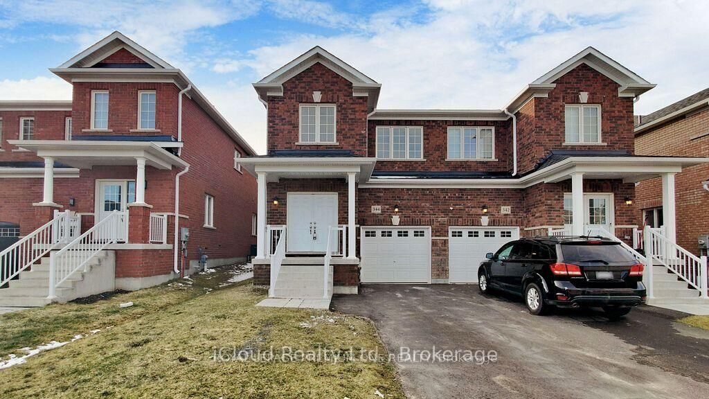 Property Photo:  344 Ridley Crescent  ON N0C 1B0 