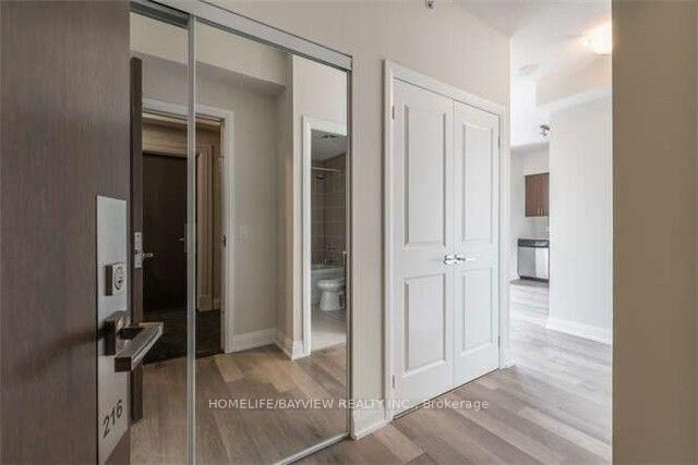 Property Photo:  95 North Park Road 216  ON L4J 0J1 