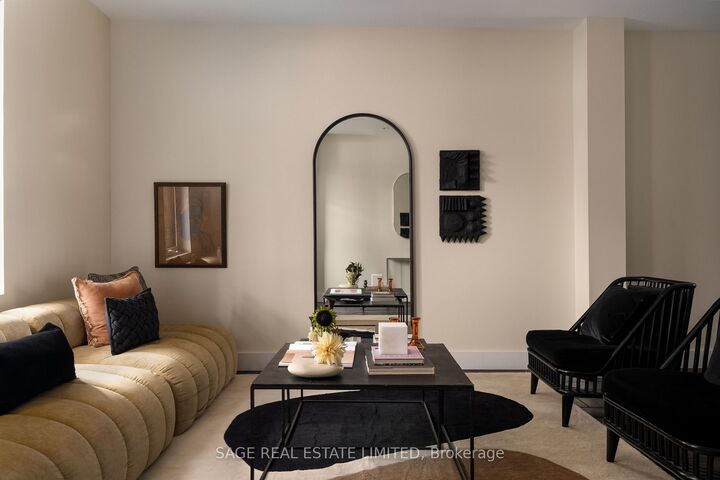 Property Photo:  15 Crocker Avenue  ON M6J 1K7 
