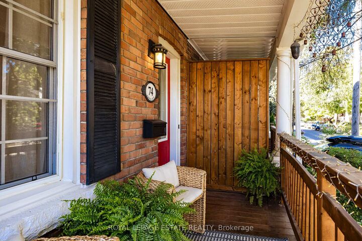 Property Photo:  74 Edwin Avenue  ON M6P 3Z6 