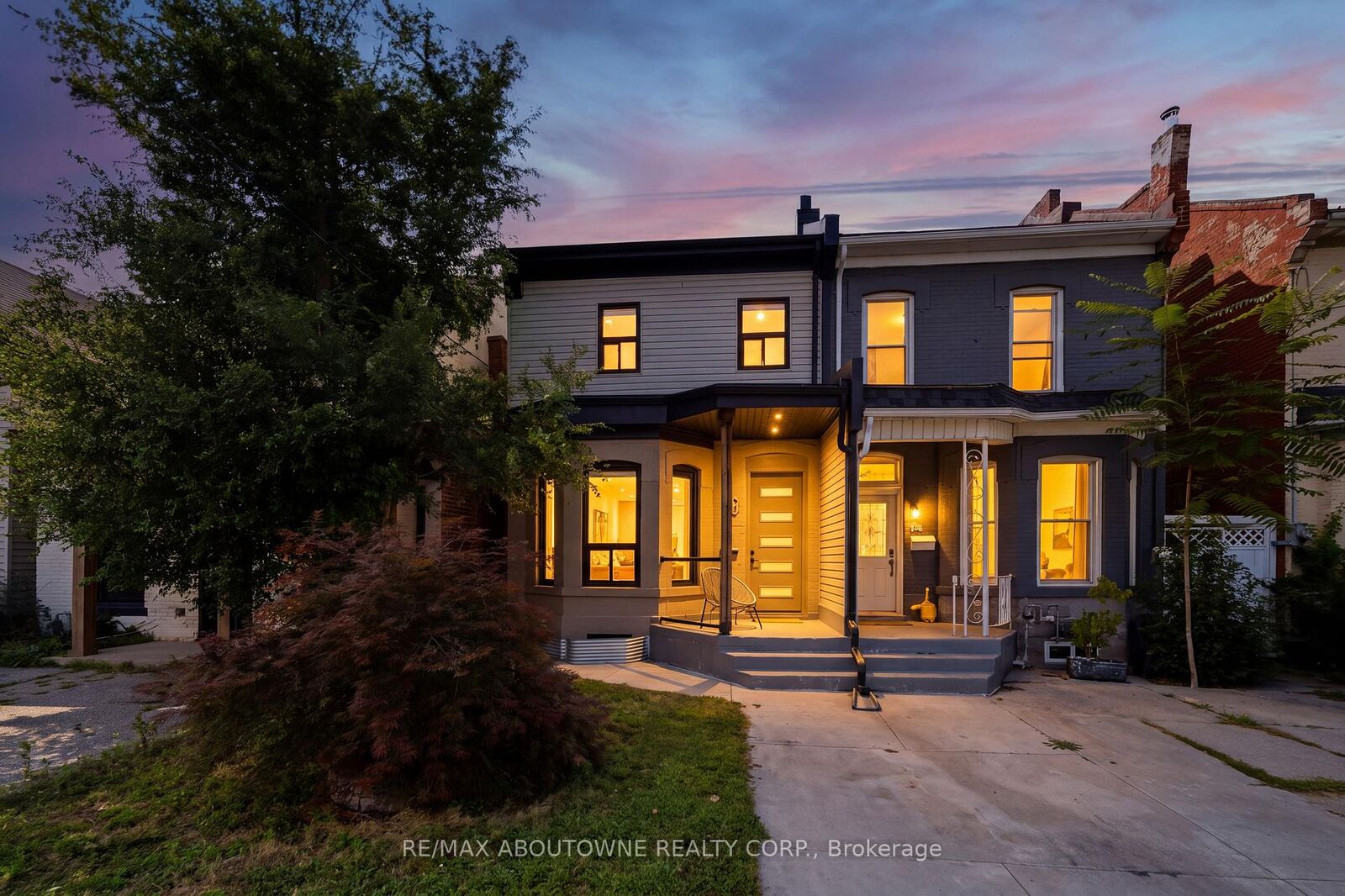 Property Photo:  63 Smith Avenue  ON L8L 5P2 