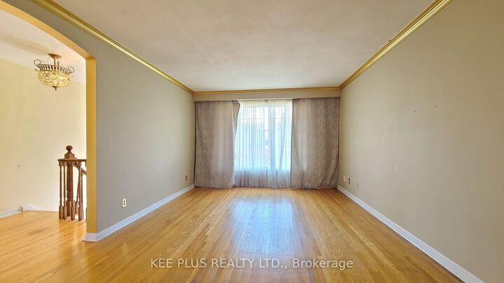 Property Photo:  424 Military Trail  ON M1E 4E7 