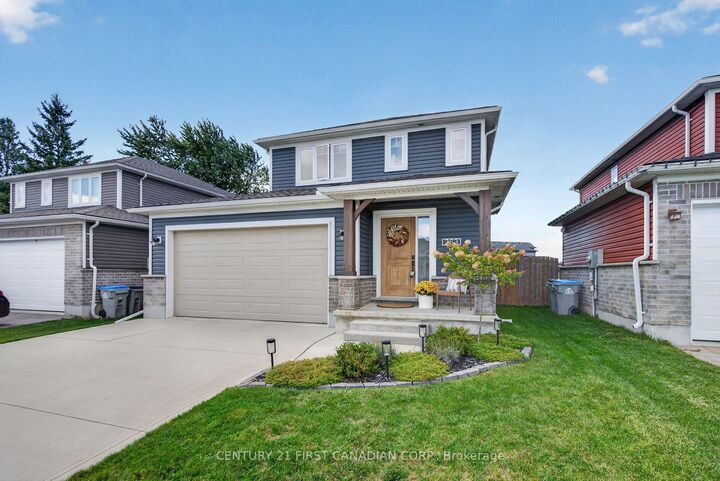 Property Photo:  363 Beech Street  ON N0M 2J0 