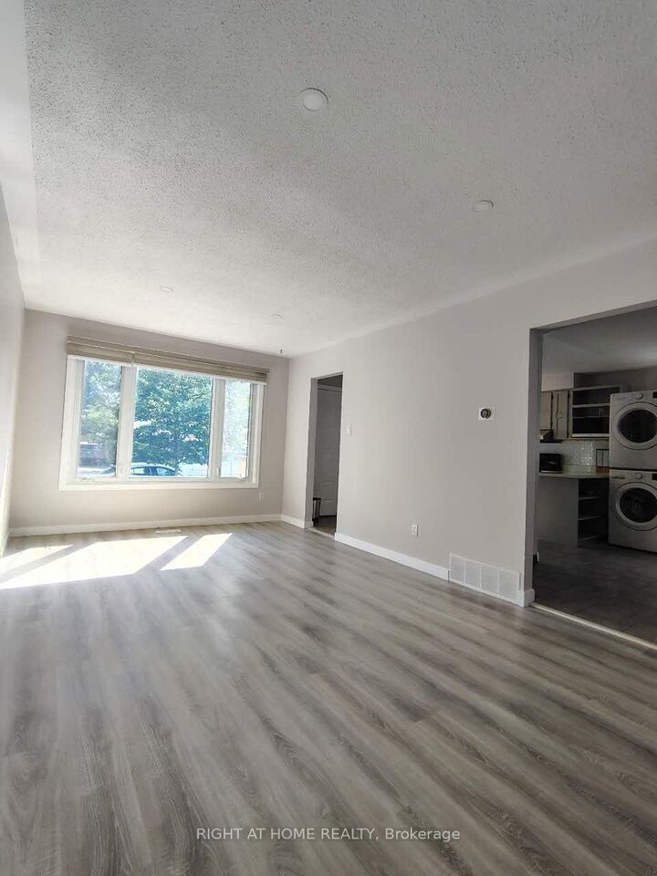 Property Photo:  78 Olympic Crescent  ON N6G 3P6 