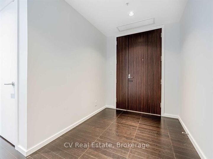 Property Photo:  180 University Avenue 4604  ON M5H 0A2 
