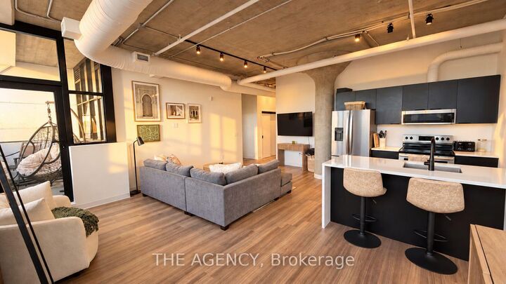 Property Photo:  120 Huron Street 320  ON N1E 0T8 