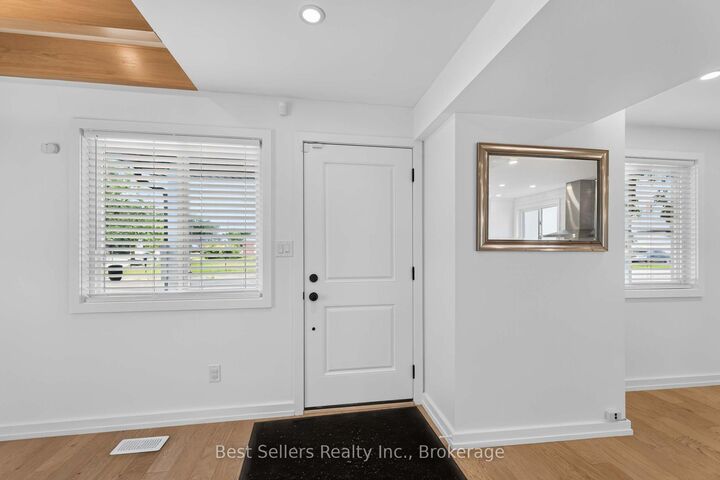 Property Photo:  85 Pelham Road  ON L2S 1S3 
