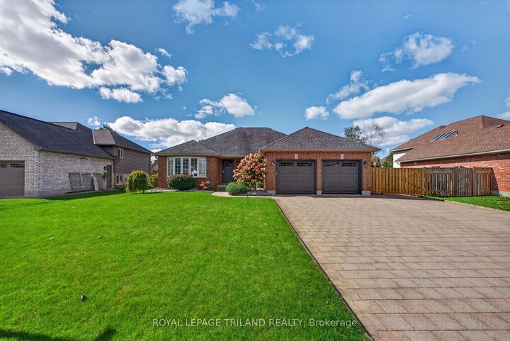 Property Photo:  45 Parkview Drive  ON N0L 1G2 