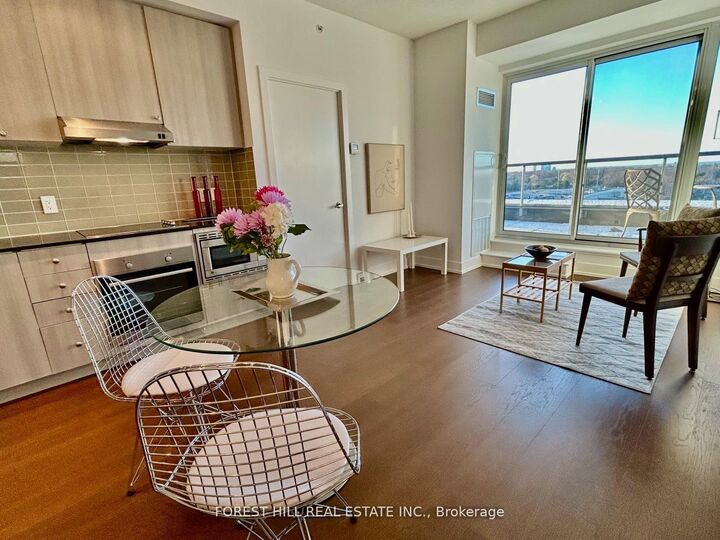 Property Photo:  7 Kenaston Garden 716  ON M2K 1G7 