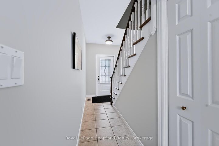 Property Photo:  54 Trafalgar Street  ON N7A 1T4 