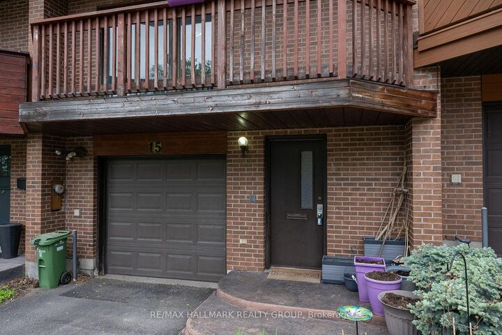 Property Photo:  15 Birchdale Avenue  ON K2H 5A1 