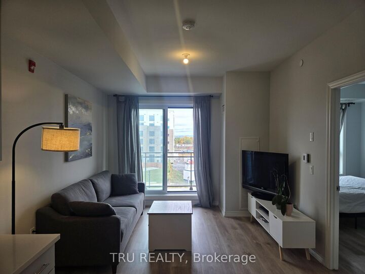 Property Photo:  1350 Hemlock Road 415  ON K1K 5C2 