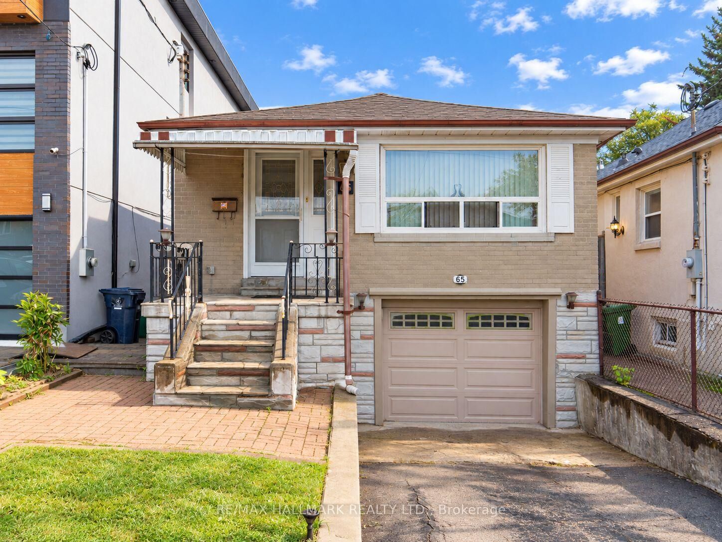 Property Photo: 65 Holmstead Avenue ON M4B 1T3