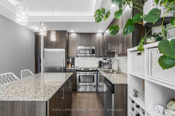 Property Photo: 35 Fontenay Court 1203 ON M9A 0E2