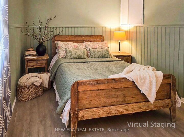 Property Photo:  212 Niagara Street  ON L2M 4V4 