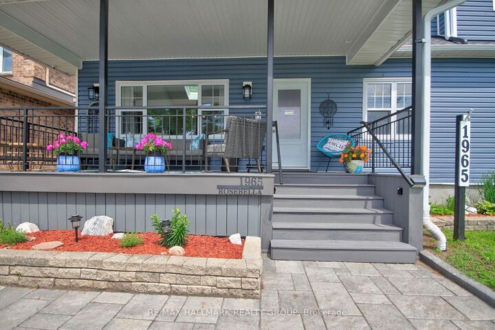 Property Photo:  1965 Rosebella Avenue  ON K1T 1G6 