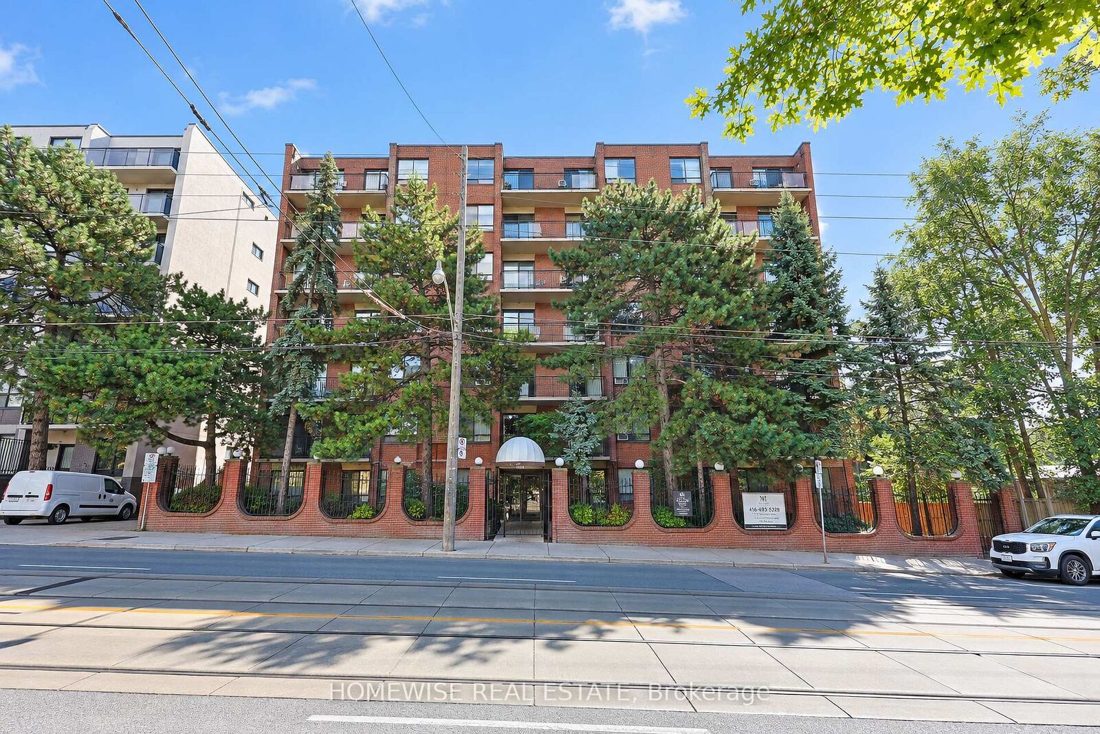 Property Photo:  485 Kingston Road 105  ON M4L 1V6 