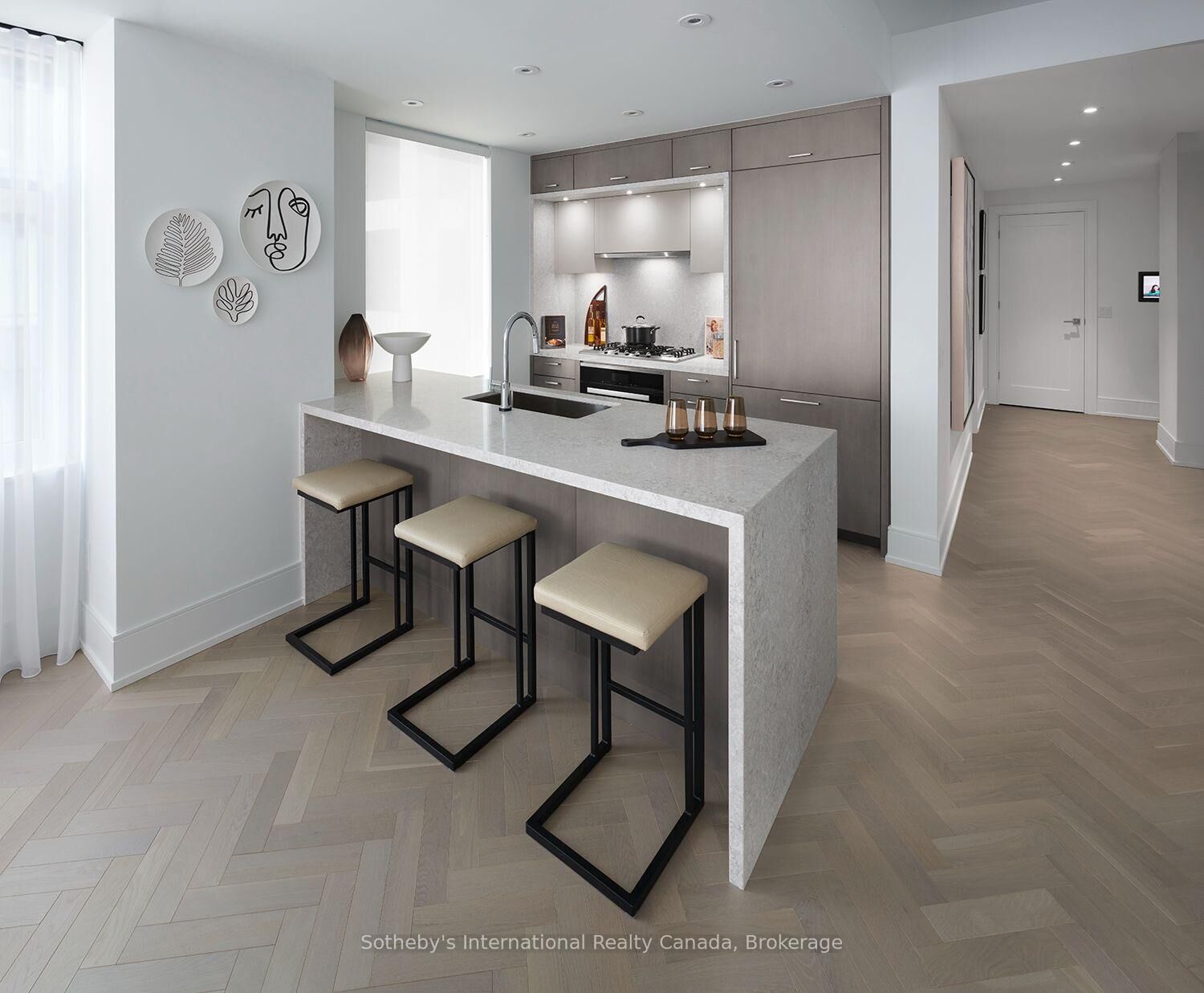 Property Photo:  455 Wellington Street W 411  ON M5V 0V8 
