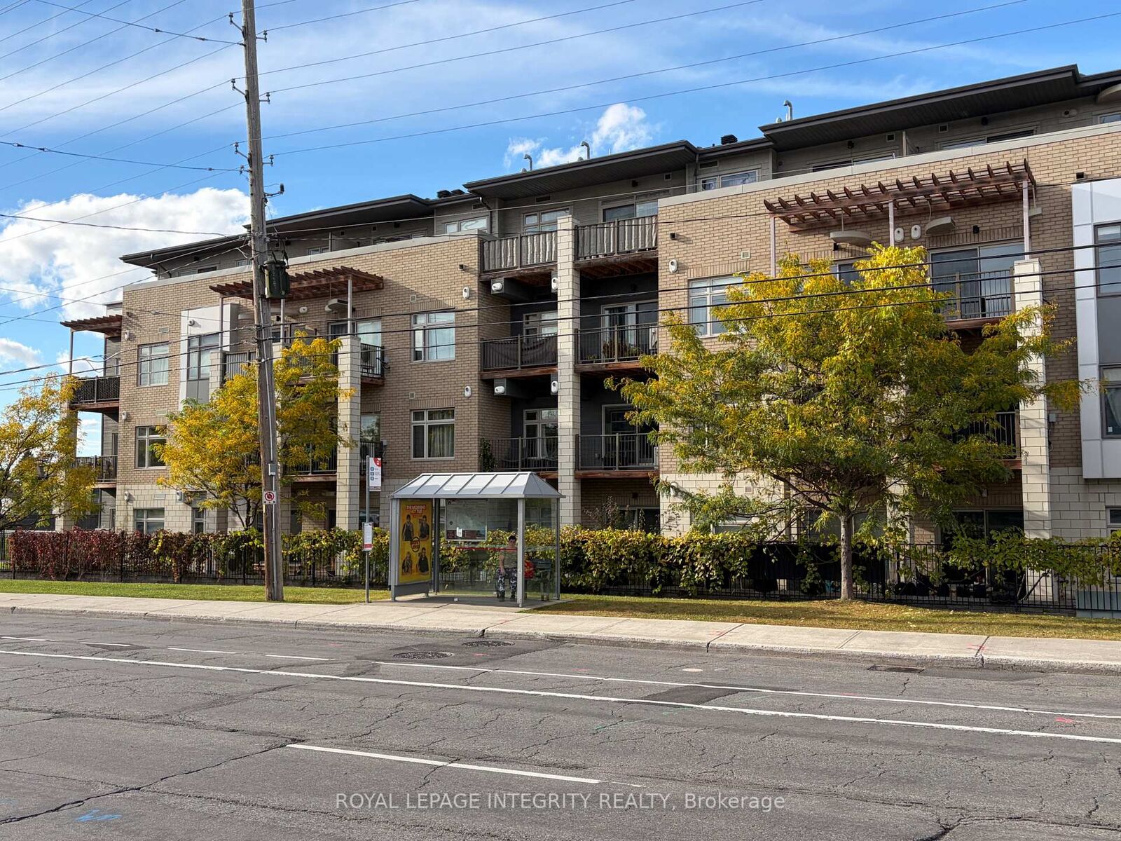 Property Photo:  2785 Baseline Road 213  ON K2H 0B7 