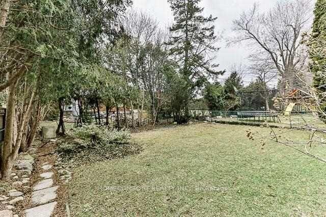 Property Photo:  67 Munro Boulevard  ON M2P 1C3 