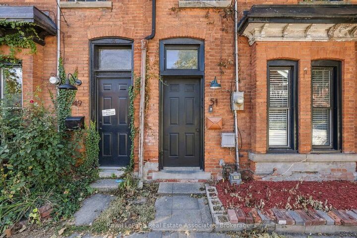 Property Photo:  51 Wellington Street N  ON L8R 1M9 