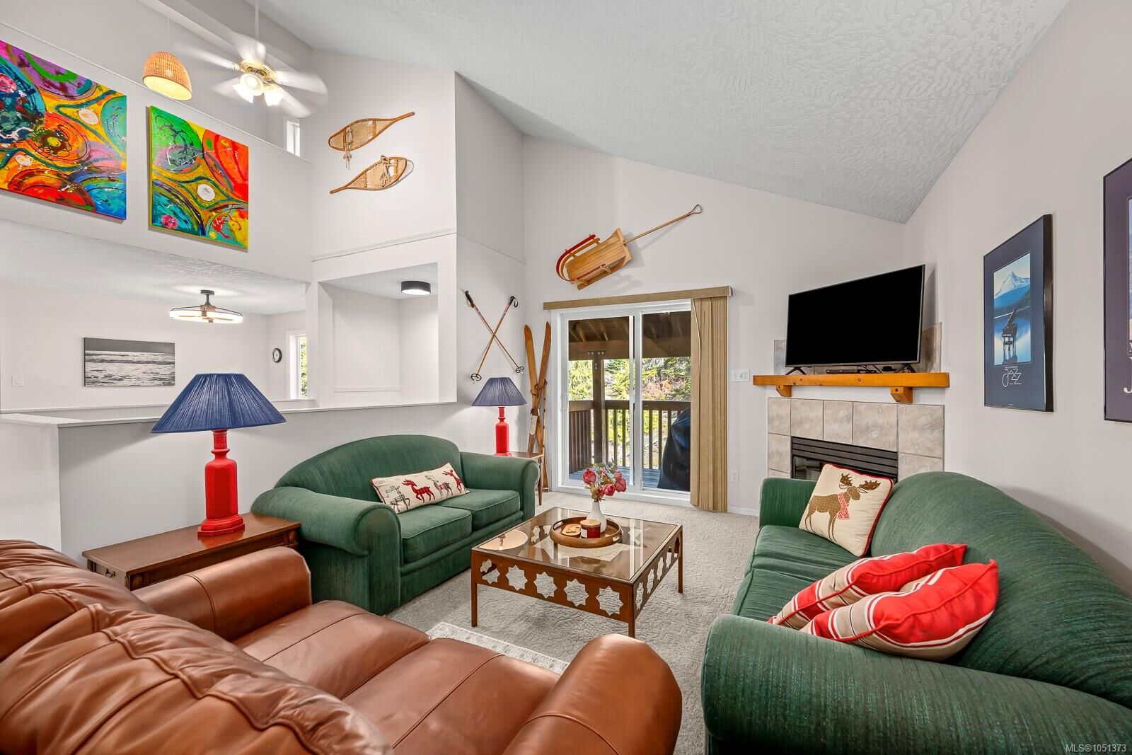 Property Photo:  828 Washington Way #C  BC V9J 1L0 