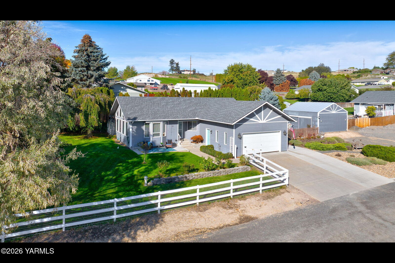 Property Photo: 20 Amanda Ln WA 98942