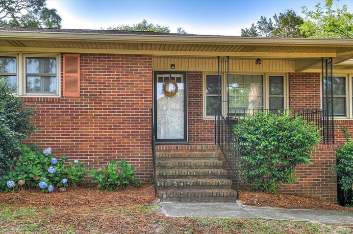 Property Photo:  1004 Edisto Avenue  SC 29801 